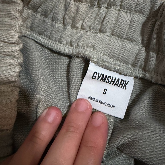 Gymshark Women’s Campus Classic Jogger Size Small Oversized Stone Grey NEW - Picture 3 of 5